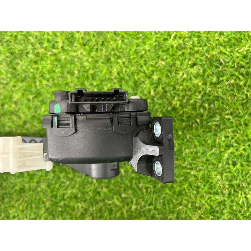 Педаль газа (электрика двигателя) Volkswagen Touareg NF 2011 3.6 7L0723507D