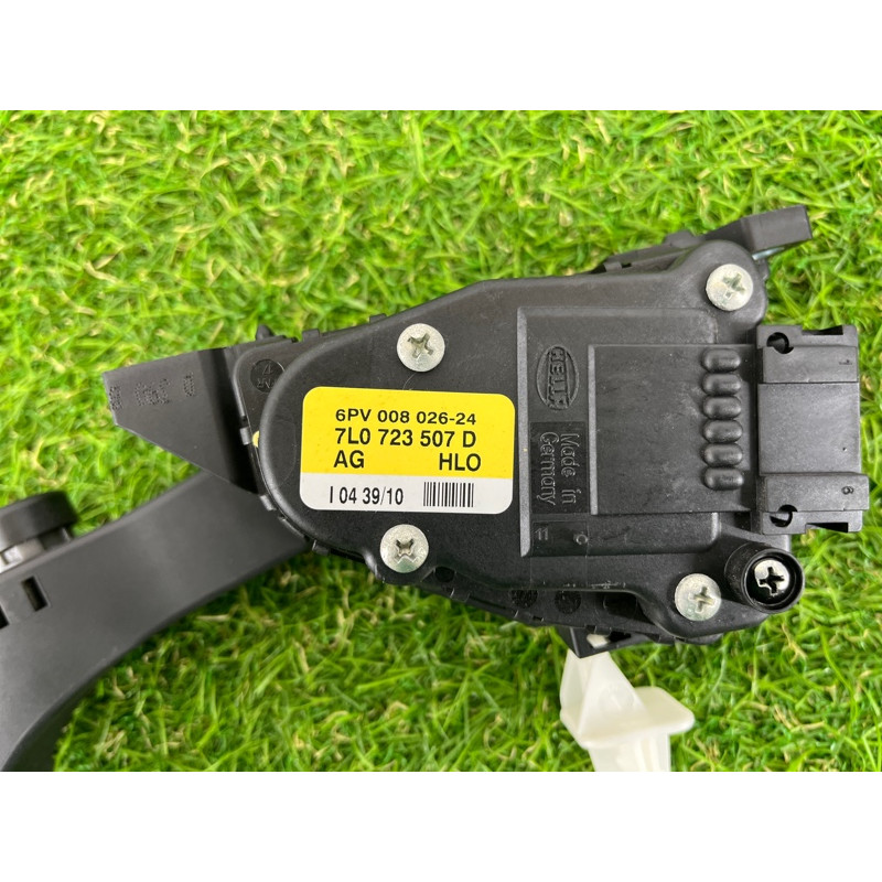 Педаль газа (электрика двигателя) Volkswagen Touareg NF 2011 3.6 7L0723507D