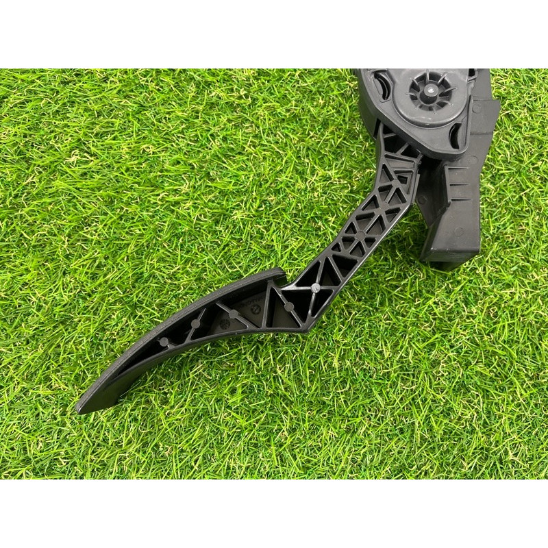 Педаль газа (электрика двигателя) Jeep Grand Cherokee WK2 2016 3.6 52124785AF