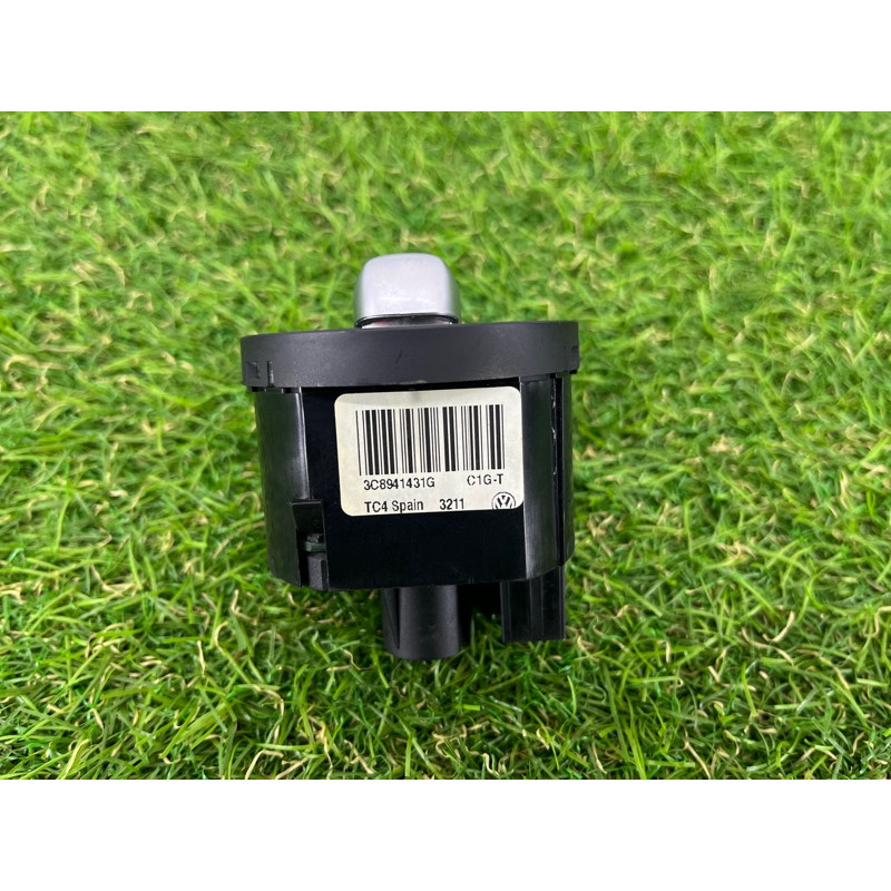 Переключатель света (электрика) Volkswagen Passat B7 2016 1.8 3C8941431GXSH