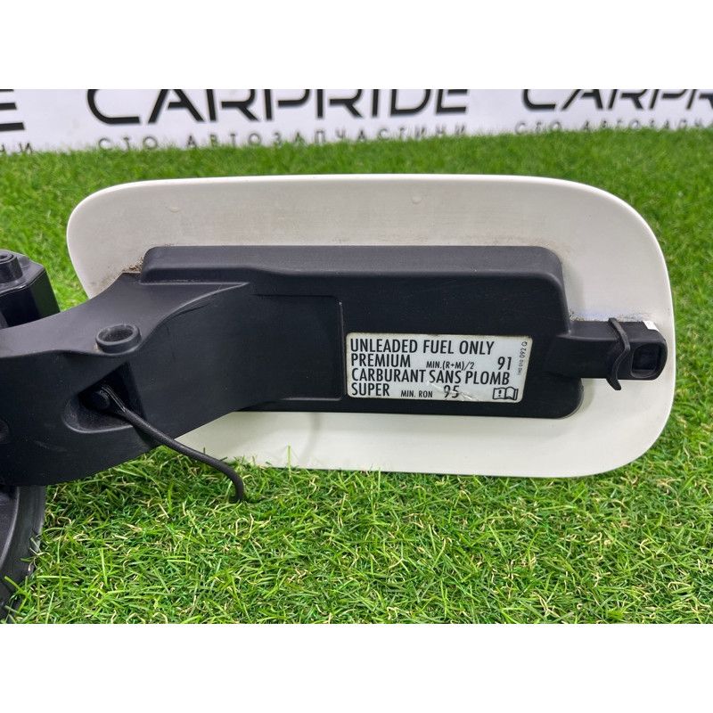 Лючок топливного бака (кузов и элементы) Volkswagen Touareg NF 2011 3.6 7P6809857A