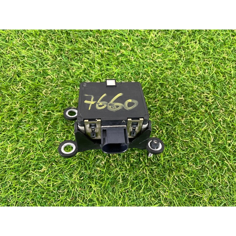 Дистроник (электрика / датчики) Volkswagen Passat B7 2016 1.8 561907561A