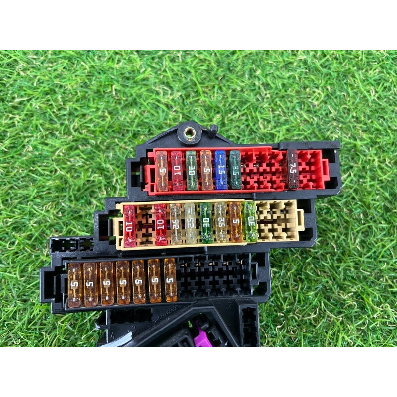 Блок предохранителей (электрика) AUDI Q7 4L 2014 3.0 TFSi CTWB 4L0971845