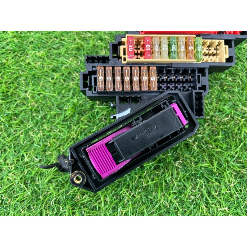 Блок предохранителей (электрика) AUDI Q7 4L 2014 3.0 TFSi CTWB 4L0971845