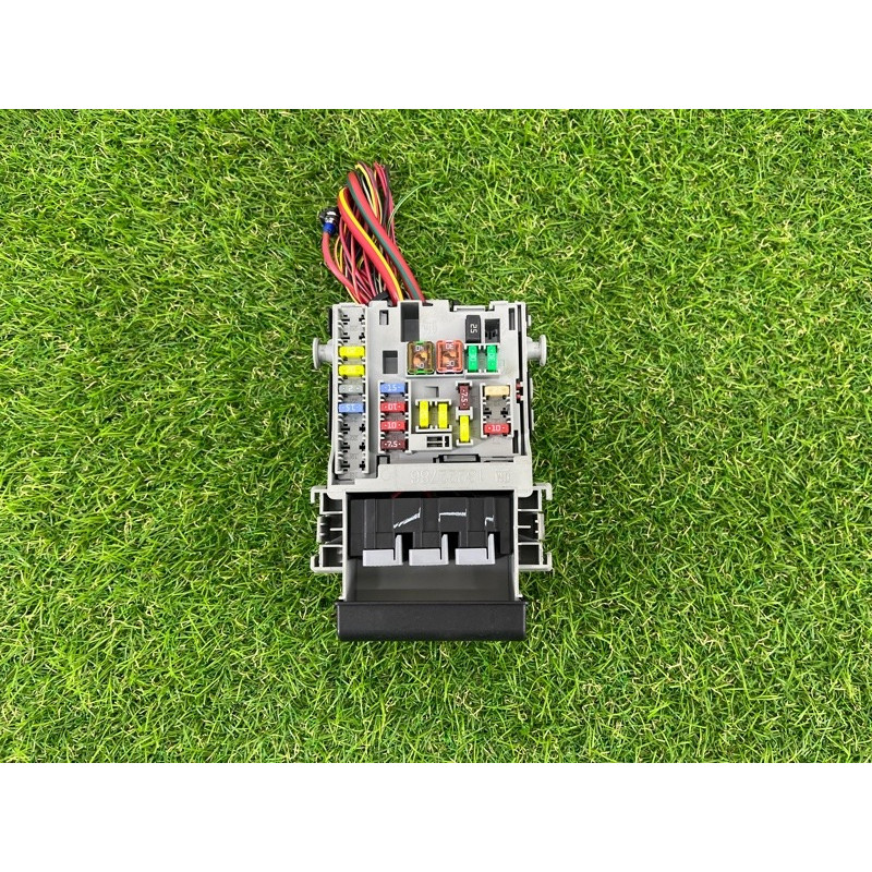 Блок предохранителей (электрика) CHEVROLET Cruze J300 2011 1.4 13222786