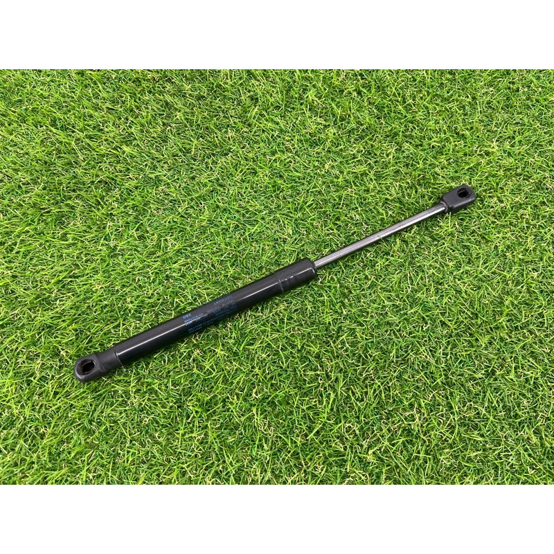 Амортизатор капота (кузов и элементы) AUDI A7 4G 2013 3.0 CGXB 4G8823359A