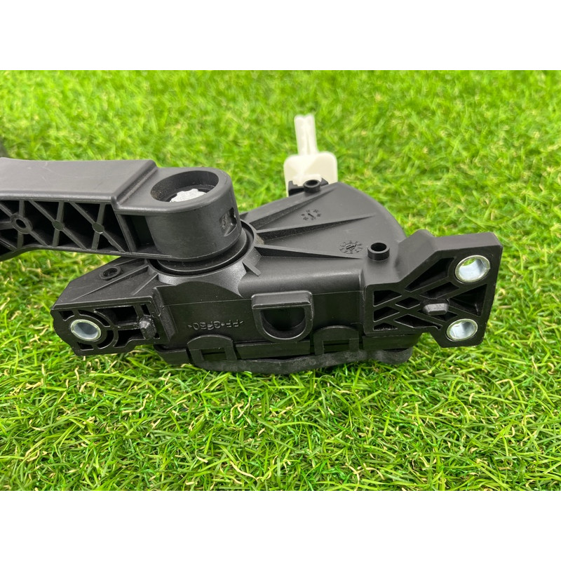 Педаль газа (электрика двигателя) AUDI Q7 4L 2014 3.0 TFSi CTWB 7L0723507D