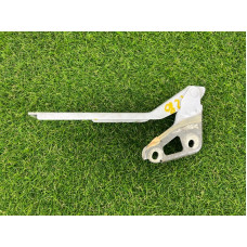 Петля капота