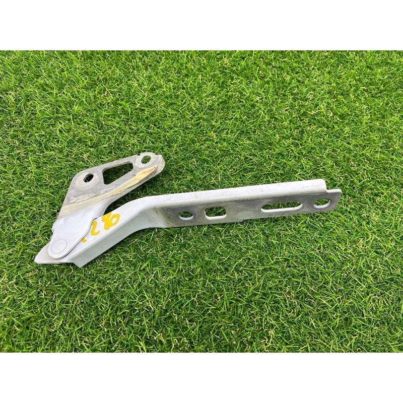 Петля капота (кузов и элементы) AUDI Q7 4L 2014 3.0 TFSi CTWB 4L0823301