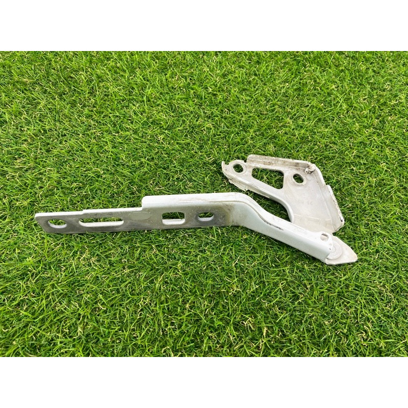 Петля капота (кузов и элементы) AUDI Q7 4L 2014 3.0 TFSi CTWB 4L0823301