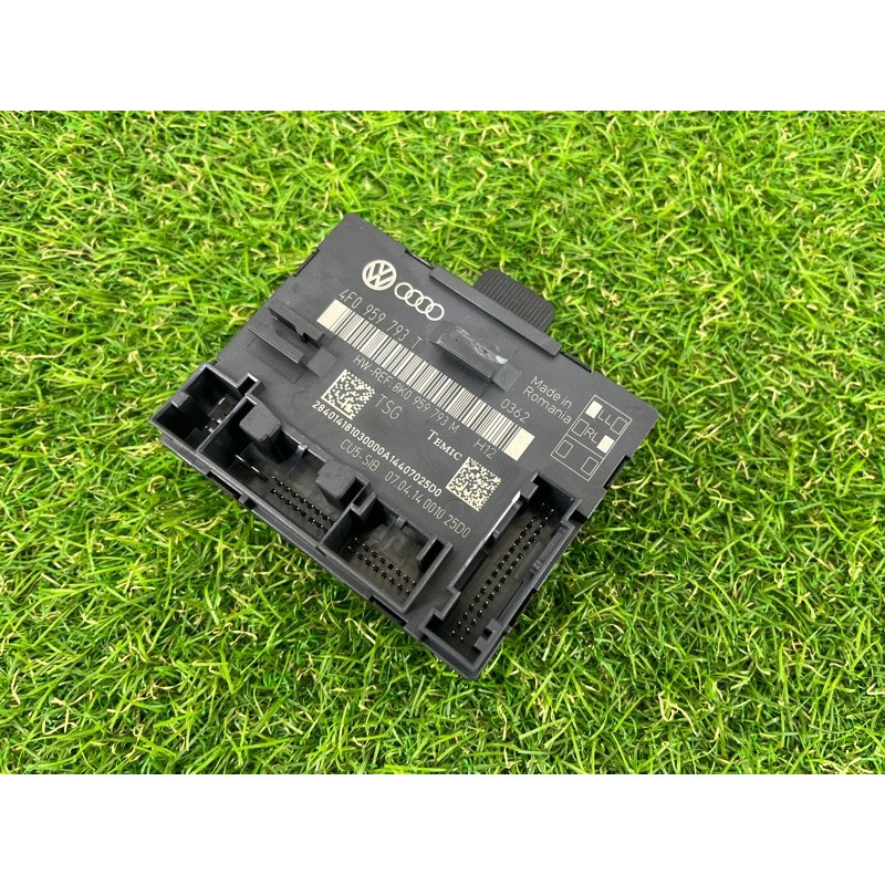Блок управления дверьми (электрика / блоки управления) AUDI Q7 4L 2014 3.0 TFSi CTWB 4F0959793T
