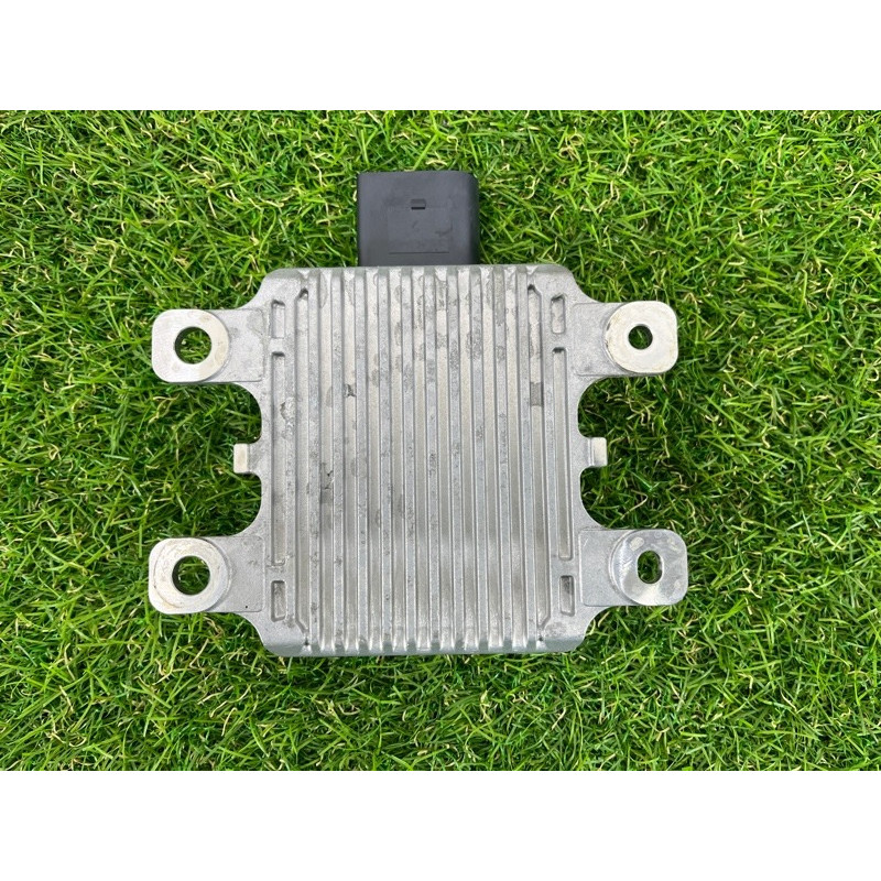 Блок управления доп. насосом акпп (электрика / блок управления) PORSCHE CAYENNE 958 2012 4.8 95861860100