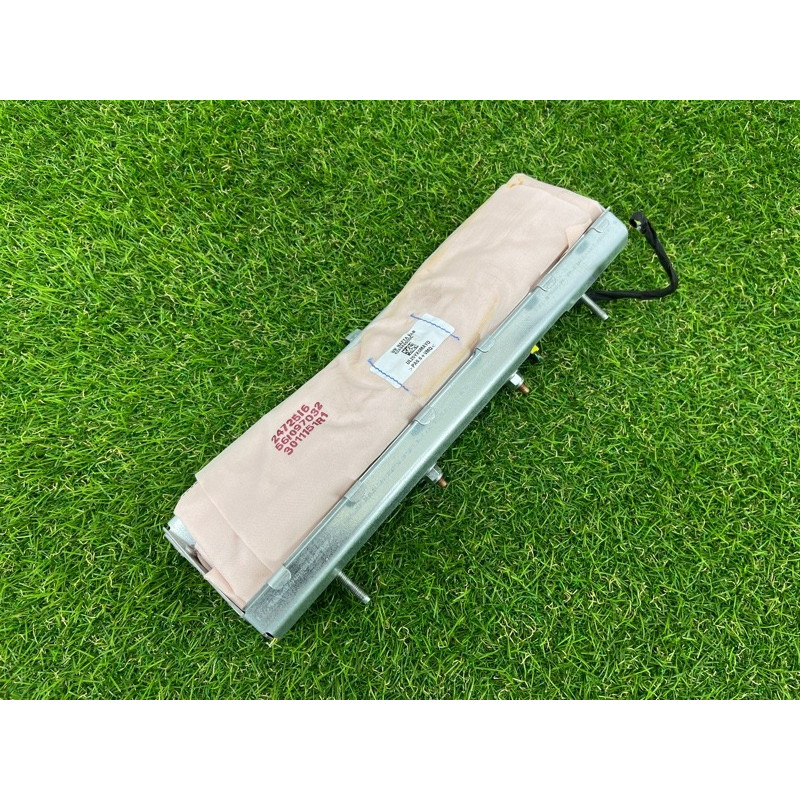 Airbag коленей (airbag / безопасность) Jeep Grand Cherokee WK2 2016 3.6 5SG32DX9AE