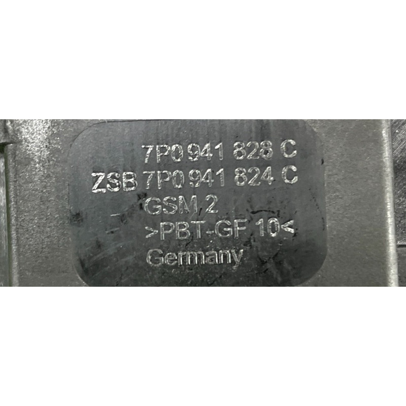 Блок предохранителей (электрика) Volkswagen Touareg NF 2012 3.0 7P0941824C