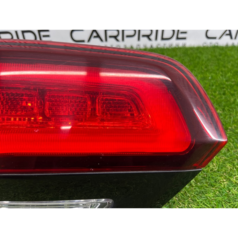 Задний фонарь (оптика) Jeep Grand Cherokee WK2 2016 3.6 68142945AD