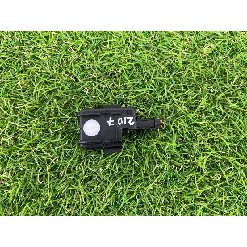 Датчик влажности воздуха (электрика / датчики) AUDI A7 4G 2013 3.0 CGXB 8K0907658E