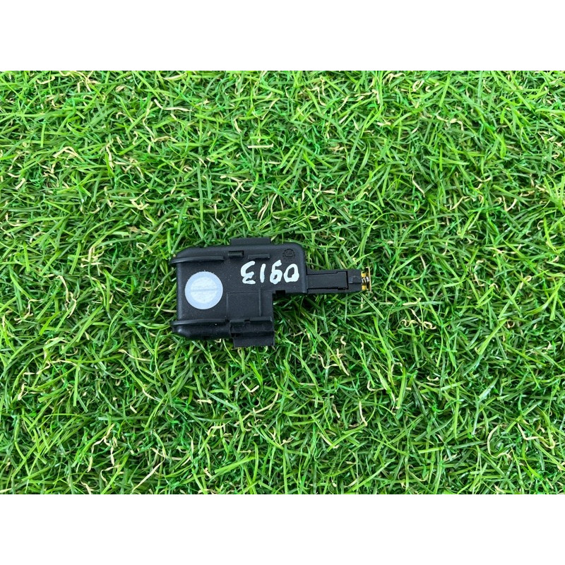 Датчик влажности воздуха (электрика / датчики) AUDI A4 B8 2012 2.0 TFSI 8K0907658E