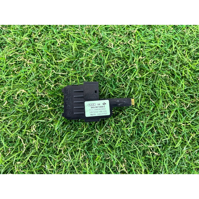 Датчик влажности воздуха (электрика / датчики) AUDI A4 B8 2012 2.0 TFSI 8K0907658E