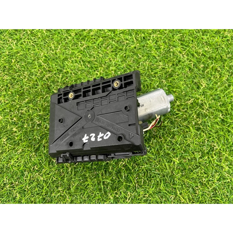 Моторчик регулировки сидения (электрика) PORSCHE CAYENNE 958 2012 4.8 0390203389