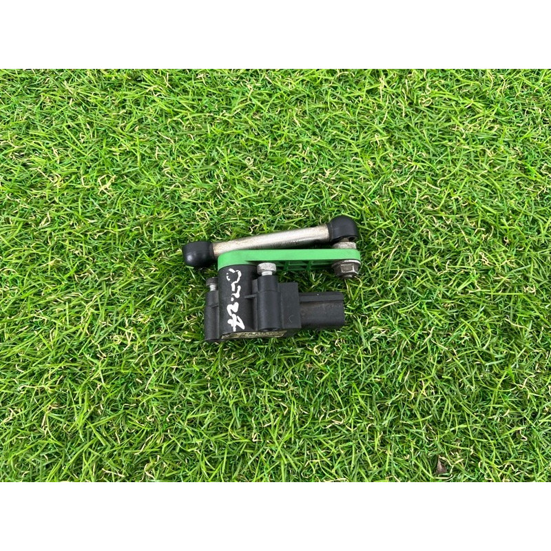 Датчик положения кузова (электрика / датчики) PORSCHE CAYENNE 958 2012 4.8 95833107700