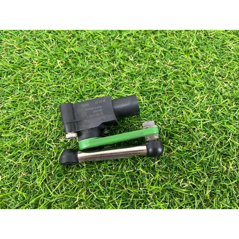 Датчик положения кузова (электрика / датчики) PORSCHE CAYENNE 958 2013 3.6 95833107700