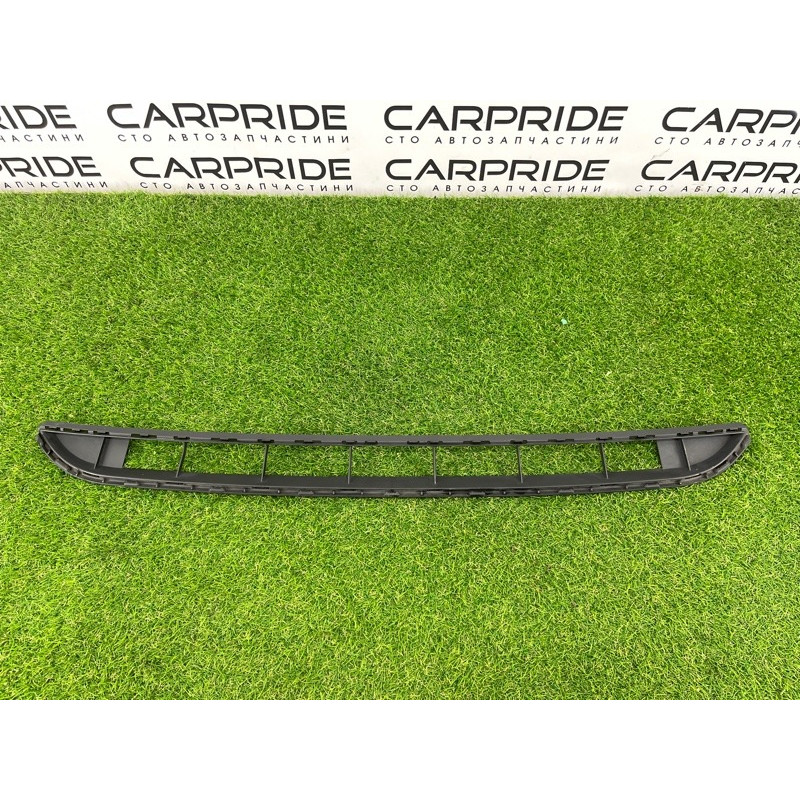 Решетка бампера (кузов и элементы) Volkswagen Touareg NF 2012 3.0 7P68536739B9