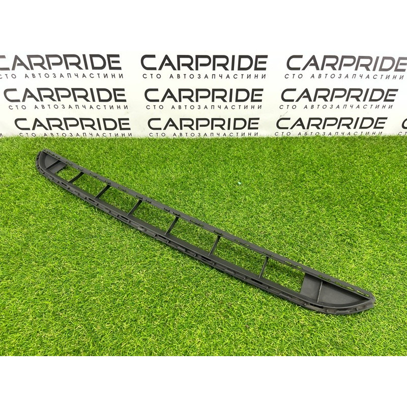 Решетка бампера (кузов и элементы) Volkswagen Touareg NF 2012 3.0 7P68536739B9