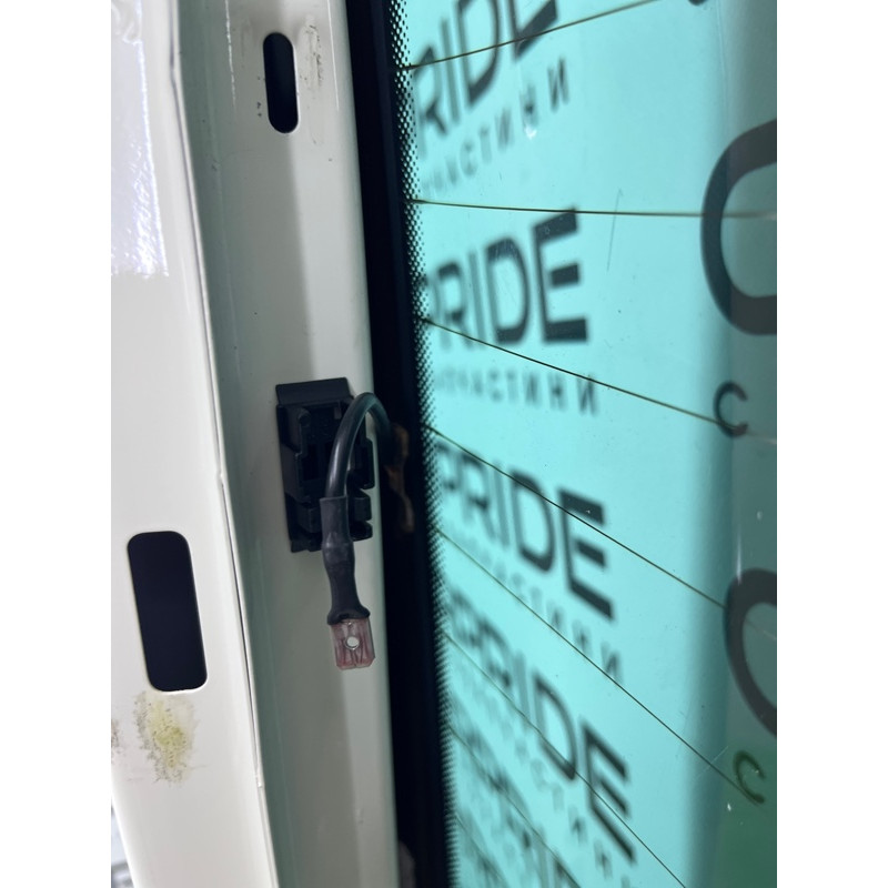 Стекло крышки багажника (стекла и зеркала) Volkswagen Touareg NF 2011 3.6 7P6845051ANVB