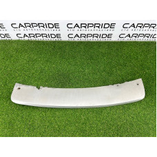 Губа бампера