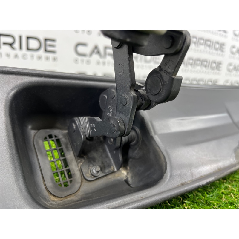 Кронштейн спойлера (кузов и элементы) AUDI A7 4G 2013 3.0 CGXB 4G8827948G