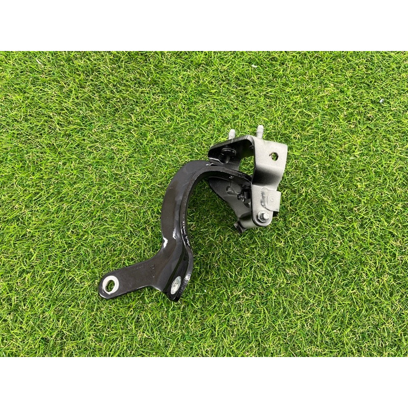 Петля багажника (кузов и элементы) AUDI Q7 4L 2007 3.6 4L0827300B