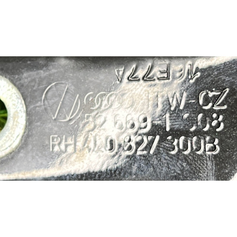 Петля багажника (кузов и элементы) AUDI Q7 4L 2007 3.6 4L0827300B