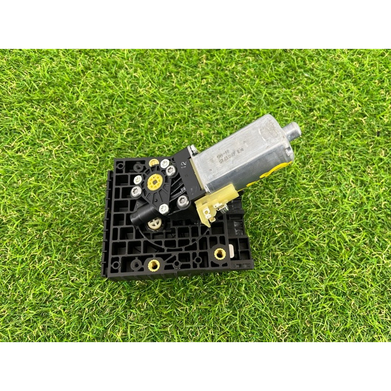 Моторчик регулировки сидения (электрика) PORSCHE CAYENNE 958 2012 4.8 0390203389