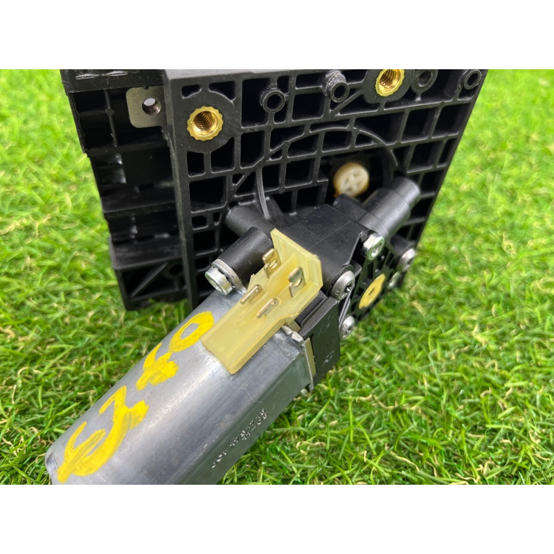 Моторчик регулировки сидения (электрика) PORSCHE CAYENNE 958 2012 4.8 0390203389