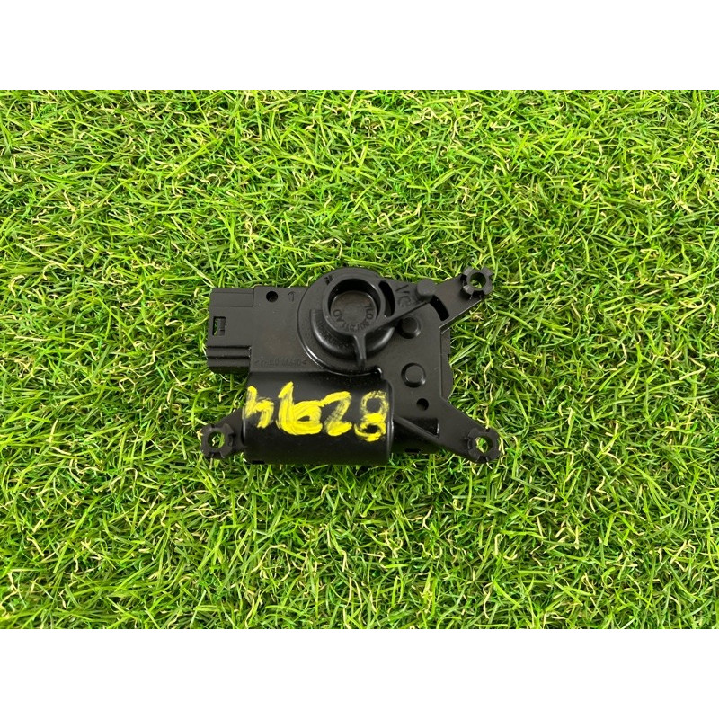 Привод заслонки отопителя (отопление и кондиционирование) AUDI Q7 4L 2007 3.6 7L0907511AD