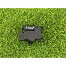 Привод заслонки отопителя