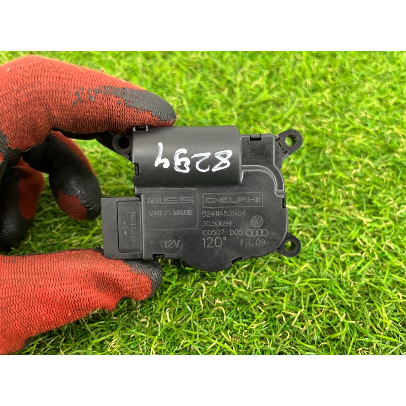 Привод заслонки отопителя (отопление и кондиционирование) AUDI Q7 4L 2007 3.6 7L0907511AJ