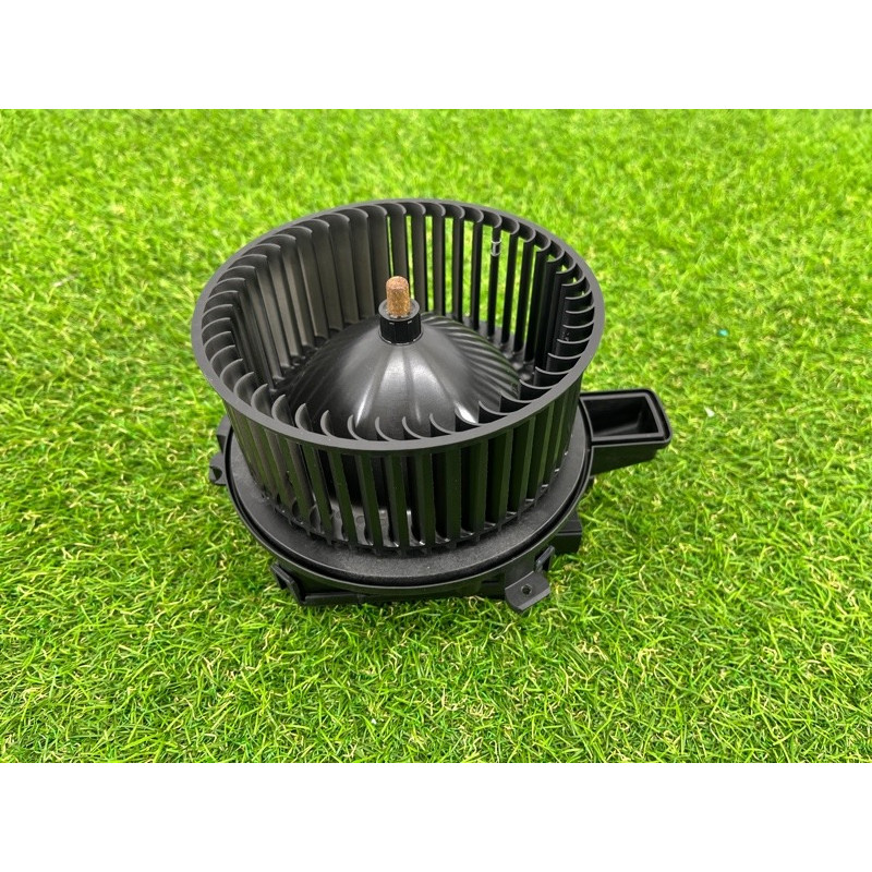 Мотор печки (отопление и кондиционирование) AUDI Q7 4M 2018 3.0 TFSi 4M1820021A