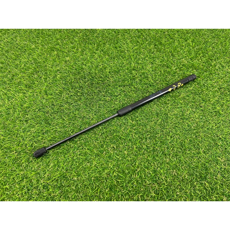 Амортизатор капота (кузов и элементы) AUDI Q7 4L 2014 3.0 TFSi CTWB 4L0823359