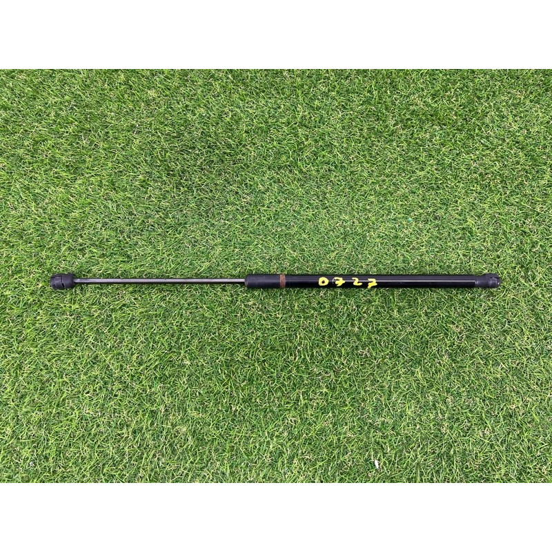 Амортизатор капота (кузов и элементы) PORSCHE CAYENNE 958 2012 4.8 95851135900