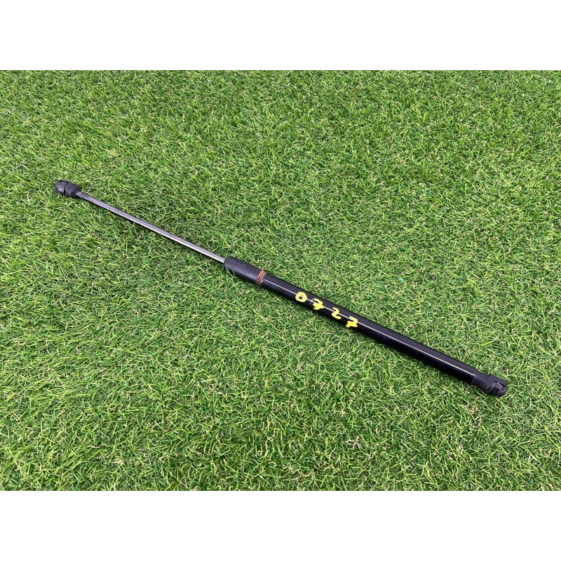 Амортизатор капота (кузов и элементы) PORSCHE CAYENNE 958 2012 4.8 95851135900