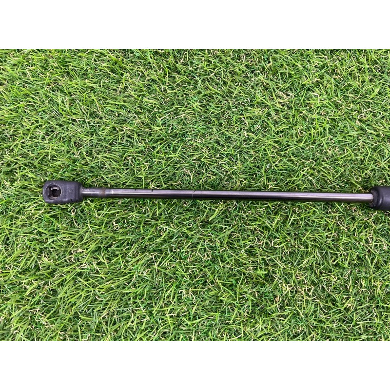 Амортизатор капота (кузов и элементы) PORSCHE CAYENNE 958 2012 4.8 95851135900