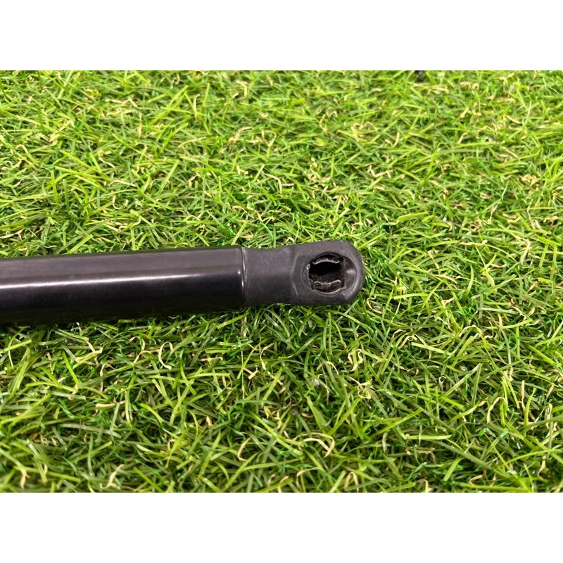 Амортизатор капота (кузов и элементы) PORSCHE CAYENNE 958 2012 4.8 95851135900