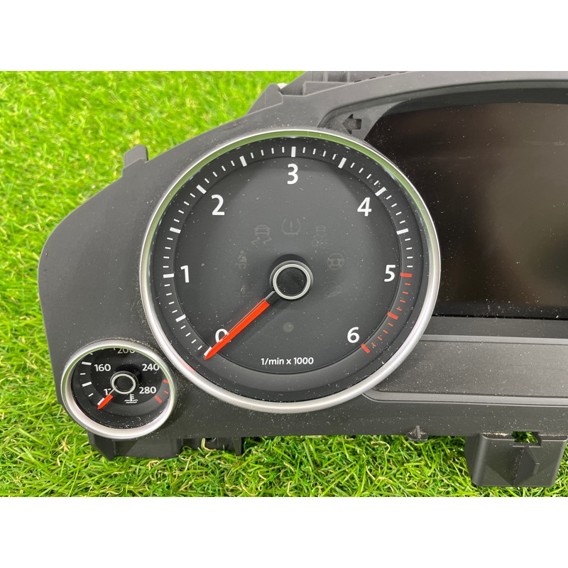 Панель приборов (салон) Volkswagen Touareg NF 2012 3.0 7P6920980N