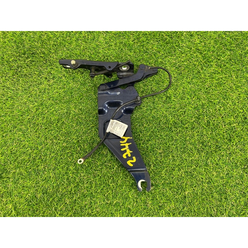 Петля капота (кузов и элементы) BMW X5 E70 2012 3.0 N55 41007198618