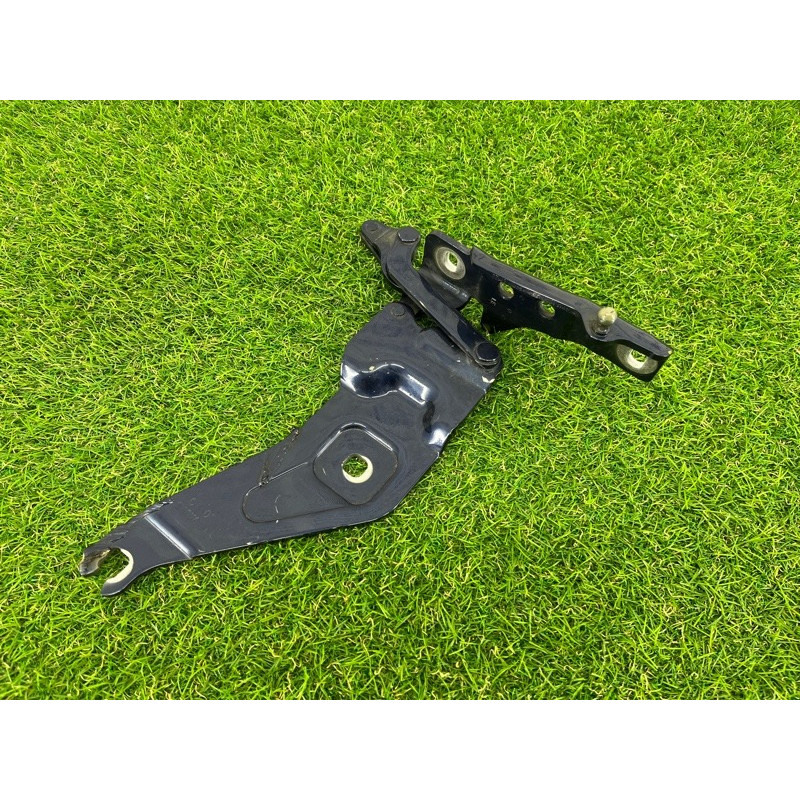 Петля капота (кузов и элементы) BMW X5 E70 2012 3.0 N55 41007198617