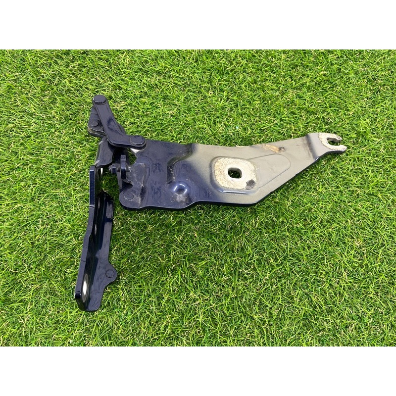 Петля капота (кузов и элементы) BMW X5 E70 2012 3.0 N55 41007198617