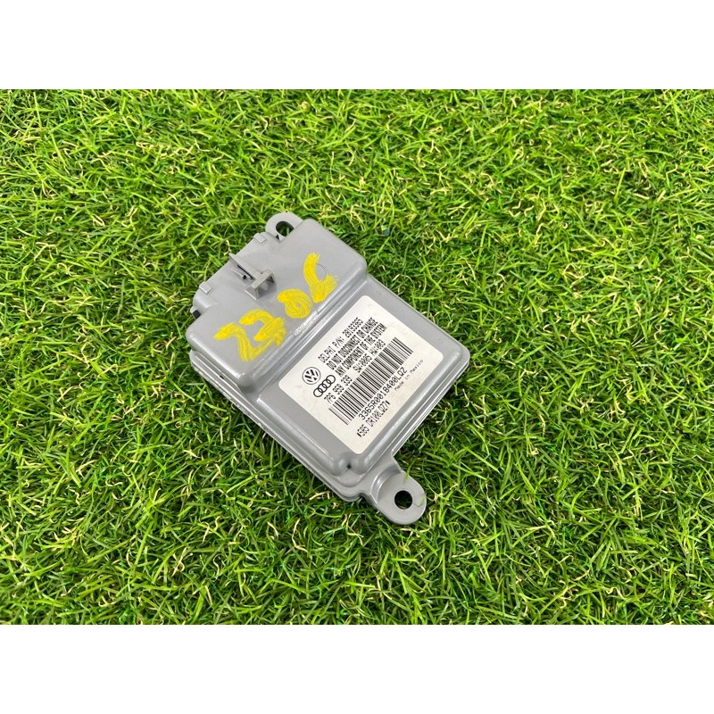 Датчик присутствия пассажира (электрика / датчики) Volkswagen Touareg NF 2011 3.6 7P6959339