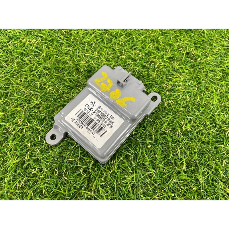 Датчик присутствия пассажира (электрика / датчики) Volkswagen Touareg NF 2011 3.6 7P6959339