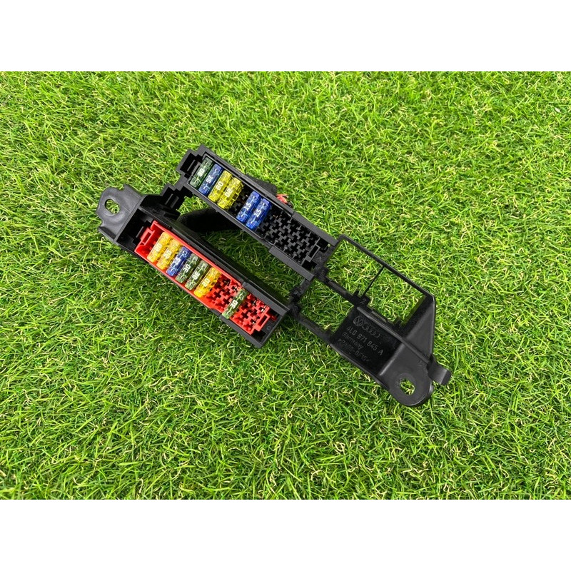 Блок предохранителей (электрика) AUDI Q7 4L 2014 3.0 TFSi CTWB 4L0971845A